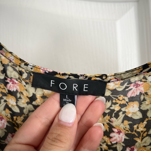 Fore Tiered Floral Maxi Dress SZ L - Picture 2 of 4